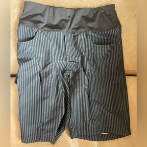 SHREDLY curvy MTB mountain biking short size 8